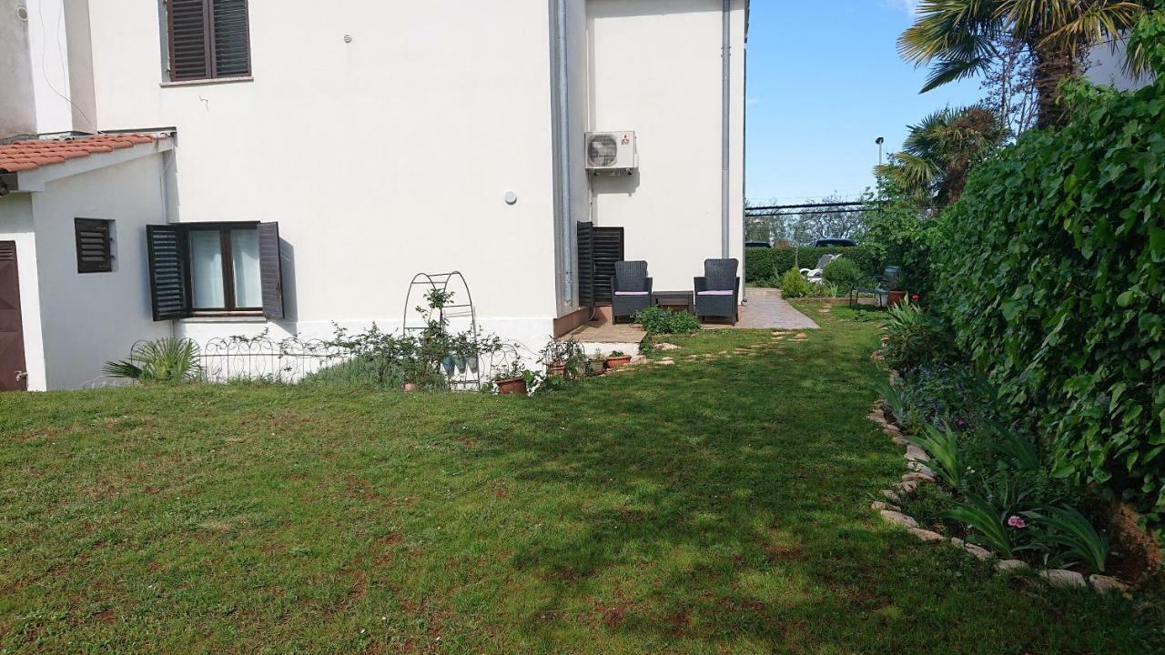 Apartment Devcic Porec Ngoại thất bức ảnh