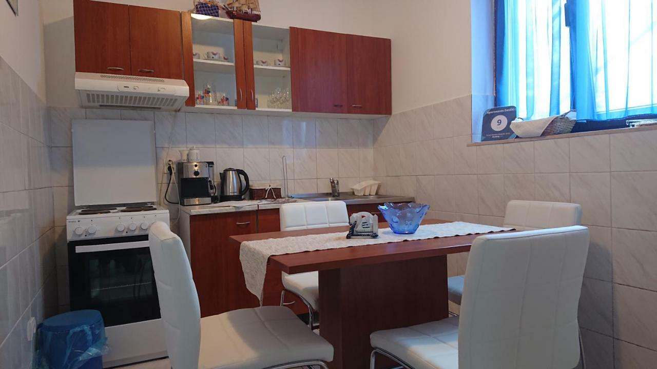 Apartment Devcic Porec Ngoại thất bức ảnh